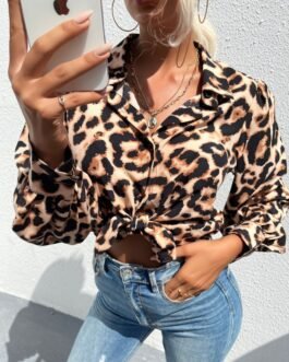 Long-Sleeved Leopard-Print Button-Down Collar Shirt