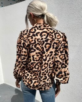 Long-Sleeved Leopard-Print Button-Down Collar Shirt